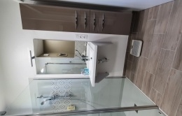 LAVABO PMR ET MEUBLE ET COLONNE